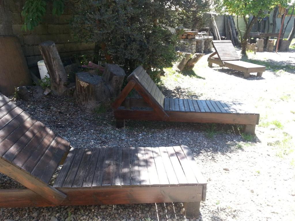 Cabanas Pehuenia Hostel El Bolsón Екстериор снимка