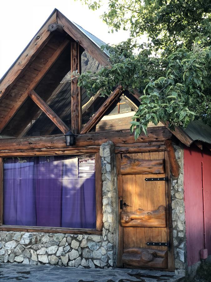 Cabanas Pehuenia Hostel El Bolsón Екстериор снимка